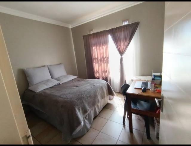 2 BEDROOM PROPERTY TO RENT IN WITPOORTJIE